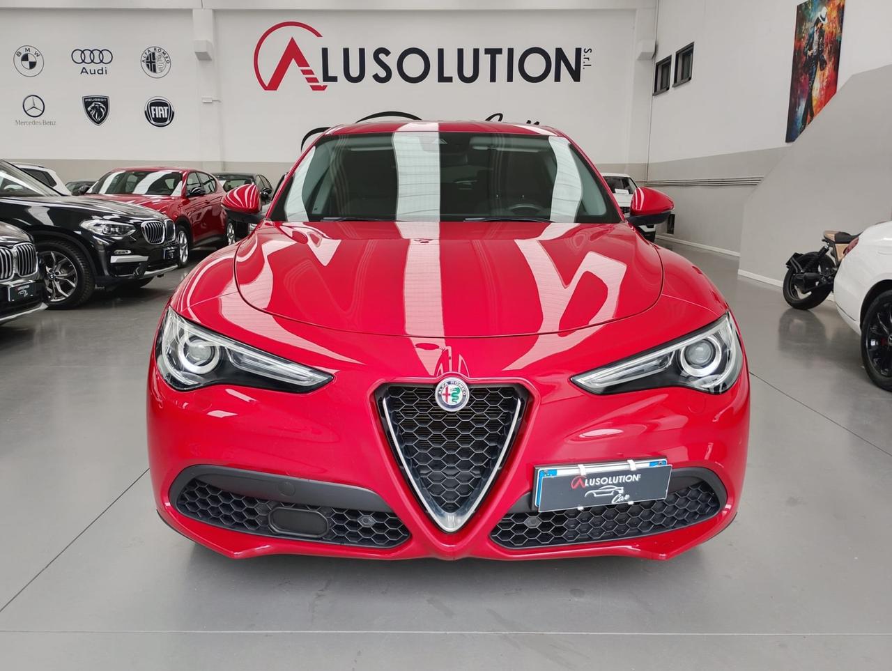 Alfa Romeo Stelvio 2.2 Turbodiesel 160 CV AT8 RWD Super
