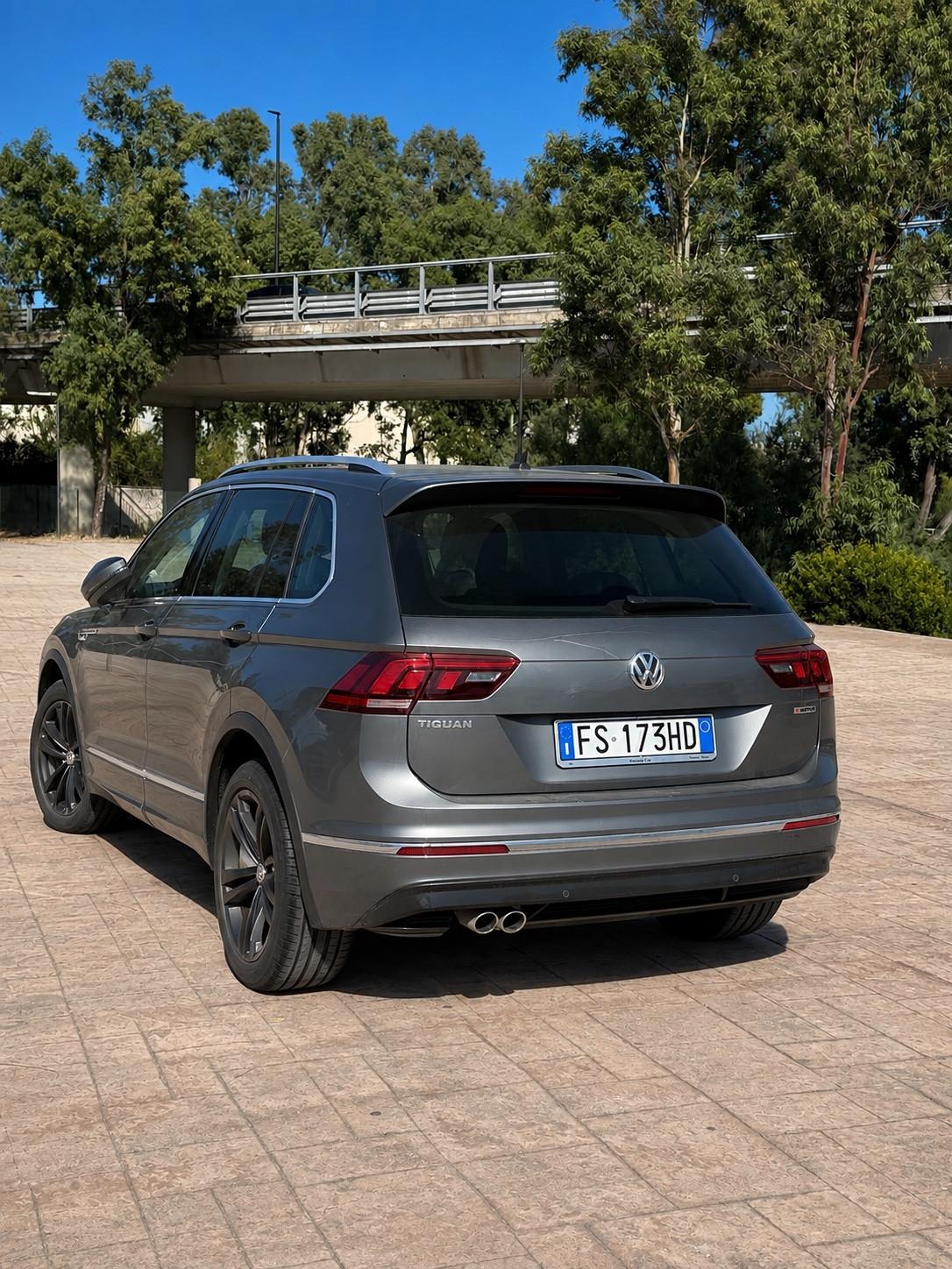Volkswagen Tiguan 2.0 TDI SCR DSG 4MOTION Advanced BMT