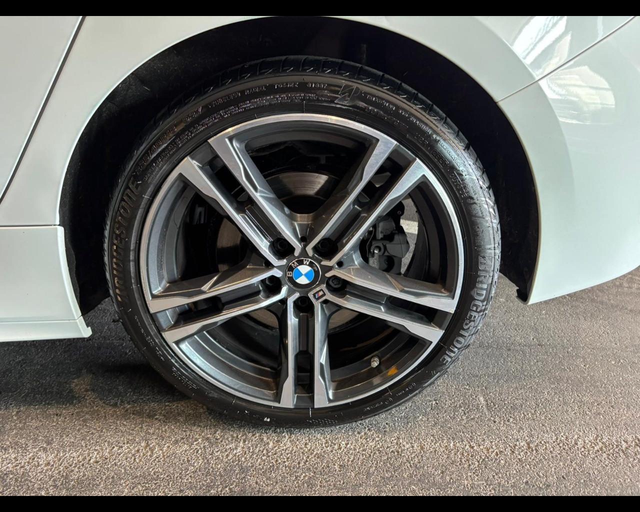 BMW Serie 1 F40 - 120d xdrive Msport auto