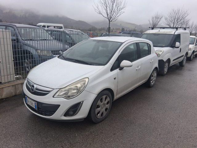 OPEL Corsa 1.2 85CV 5 porte Club ok Neopatentati