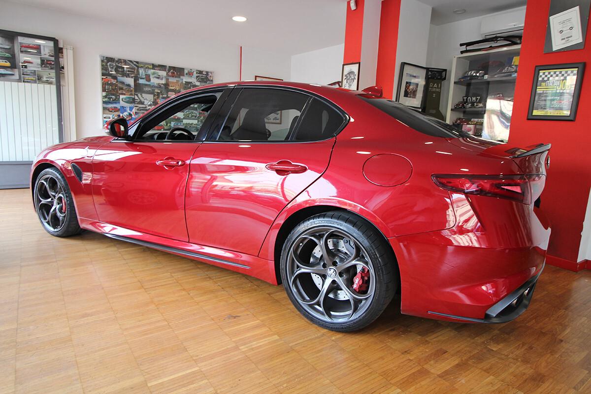 Alfa Romeo Giulia Quadrifoglio MANUALE 2.9 V6 Bi-Turbo