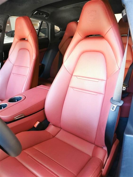 Porsche Panamera 4.0 Turbo