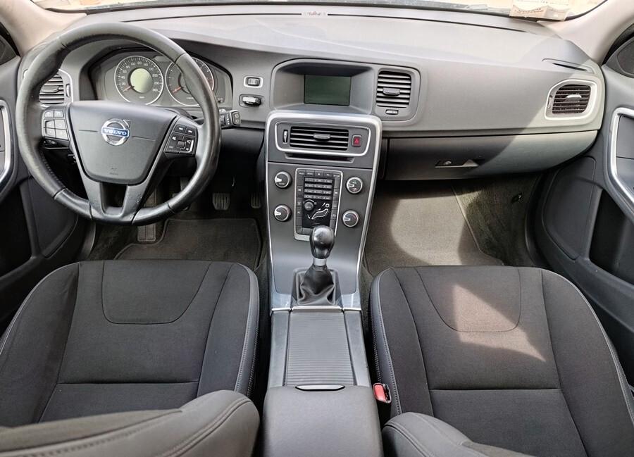 Volvo V60 DRIVe SOLO 129000 KM