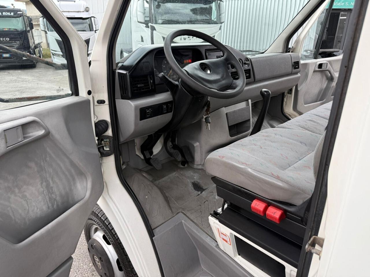 Volkswagen LT46 CARROATTREZZI