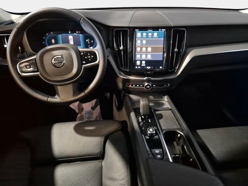 VOLVO XC60 B4 D automatico Plus Dark
