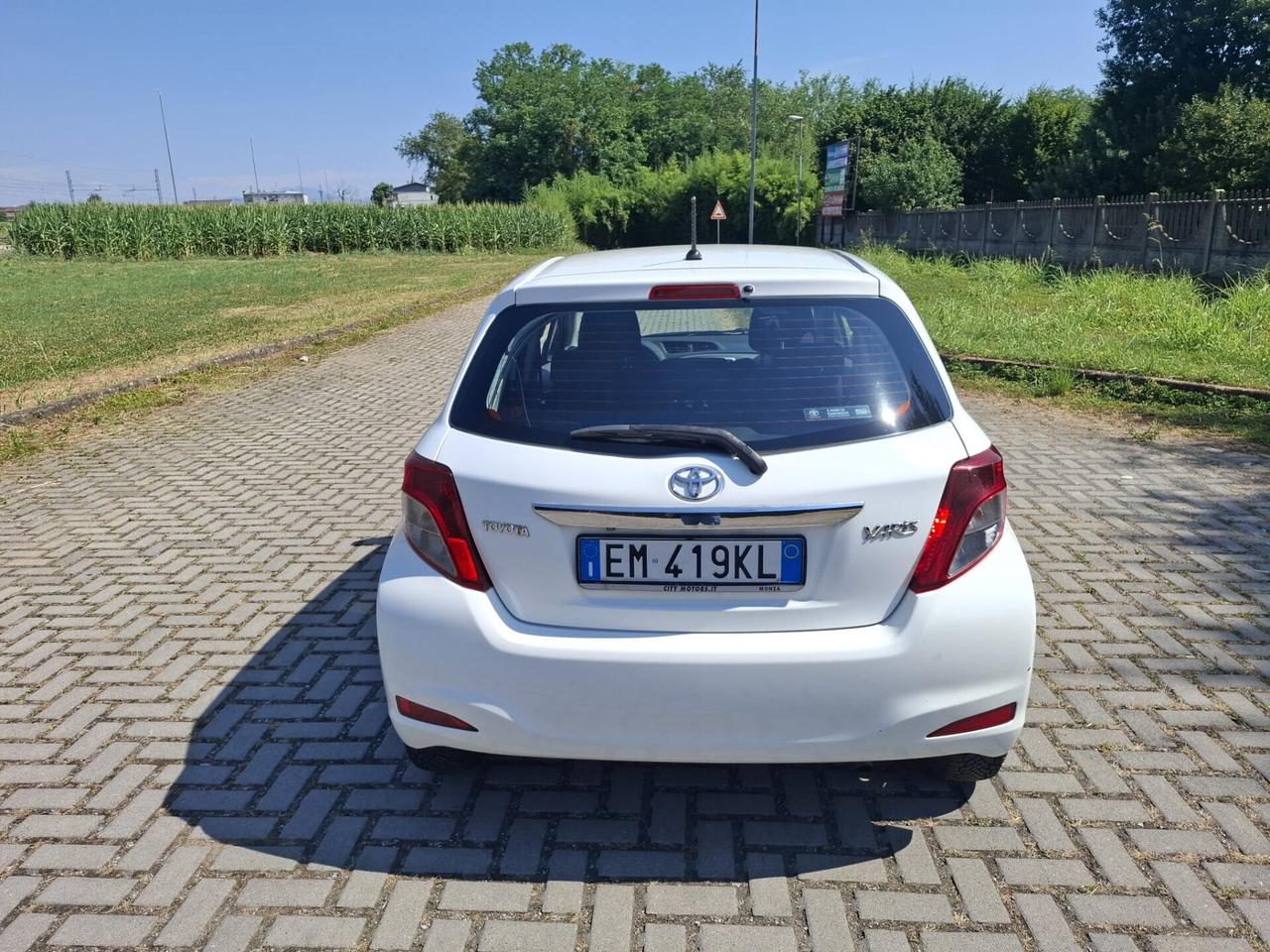 Toyota Yaris 1.0 5 porte Lounge