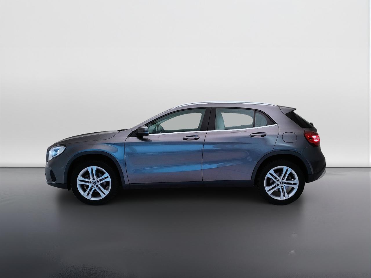 Mercedes-Benz GLA-X156 2017 - GLA 180 d Sport auto