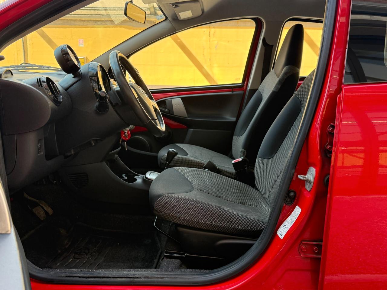 Toyota Aygo 1.0 12V VVT-i 5p Connect ""Automatica""Km 82000""