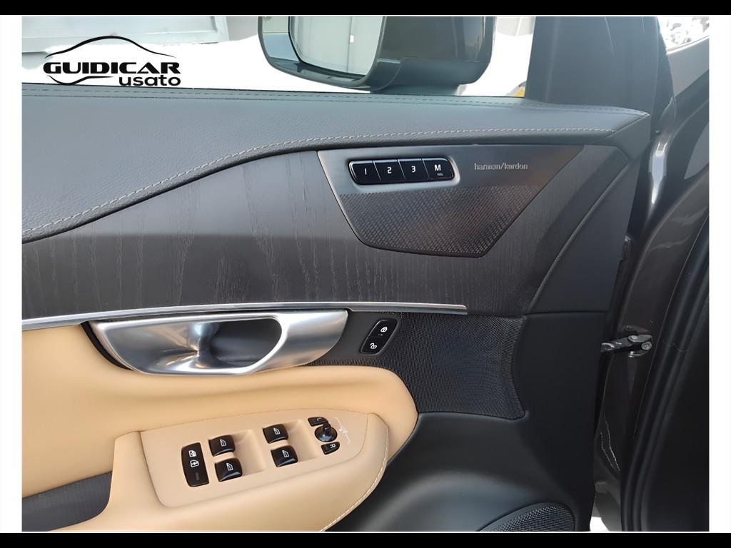 VOLVO XC90 II 2015 - XC90 2.0 b5 Plus Bright awd 7p.ti auto