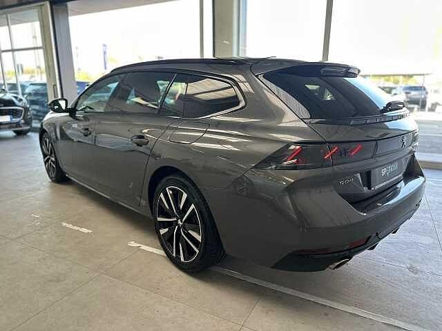 Peugeot 508 Plug-in Hybrid 225 e-EAT8 SW GT
