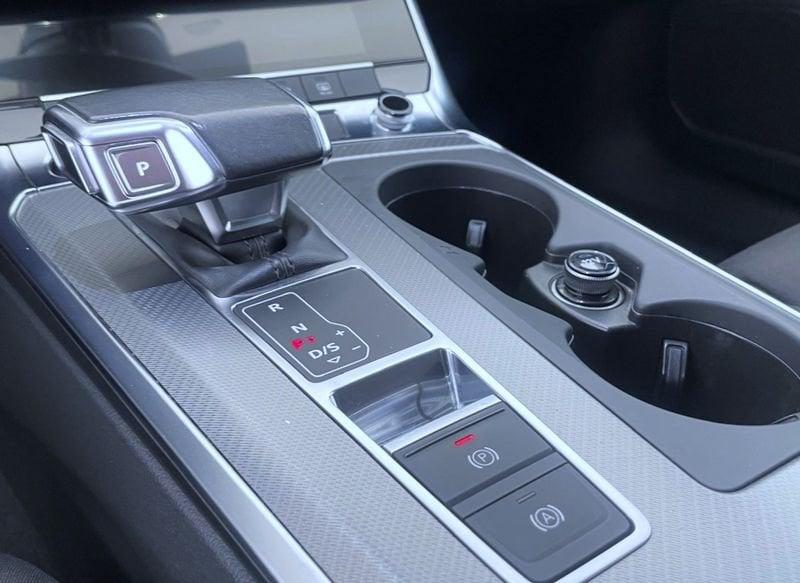 Audi A6 A6 Avant 40 2.0 TDI S tronic Business Sport