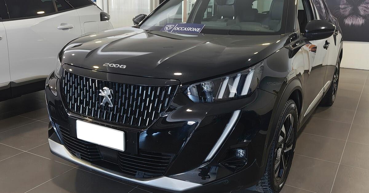 Peugeot 2008 BlueHDi 130 S&S EAT8 GT