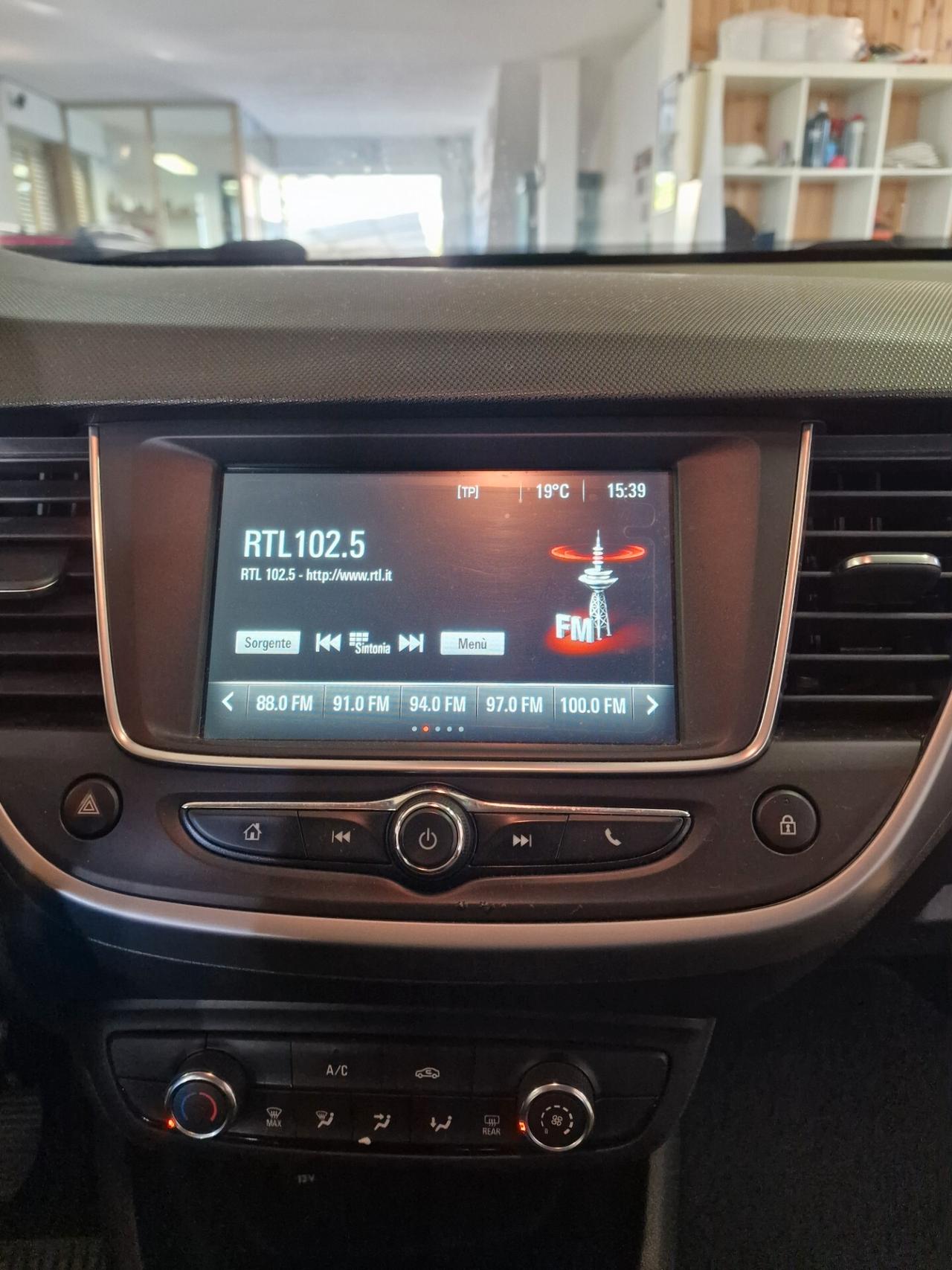 Opel Crossland X 1.6 ECOTEC, 115 mila chilometri