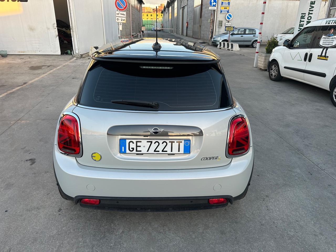 Mini Mini Full Electric Mini Cooper SE