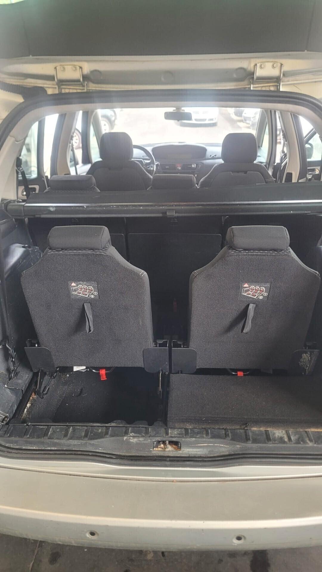 Citroen C4 Grand Picasso 1.6 7 POSTI