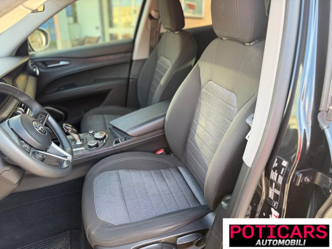 Alfa Romeo Stelvio 2.2 Turbodiesel 160 CV AT8 RWD Business