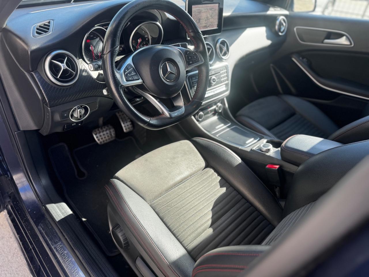 Mercedes-benz A 200 d Automatic 4Matic Premium