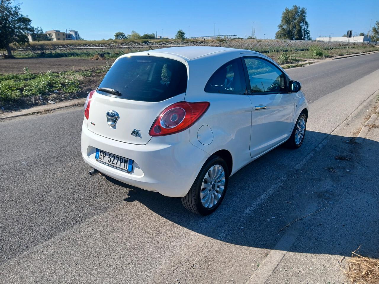 Ford Ka 1.3 TDCi 75CV Titanium solo 105 Mila km