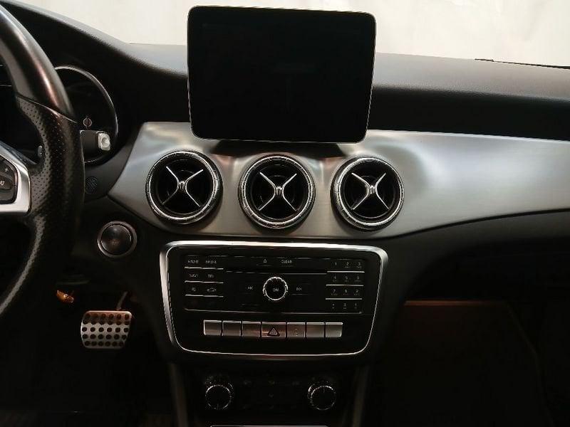 Mercedes-Benz CLA Shooting Brake 200 d Premium auto FL