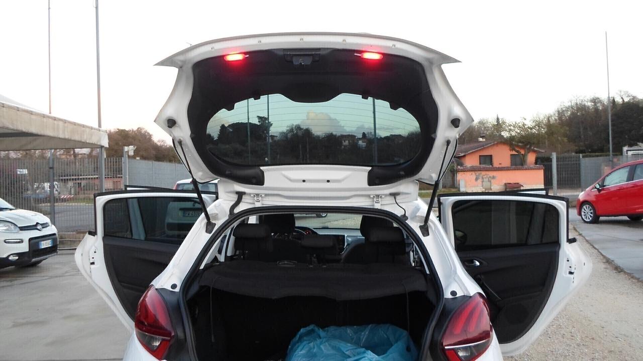Peugeot 208 BlueHDi 75 5 porte Active