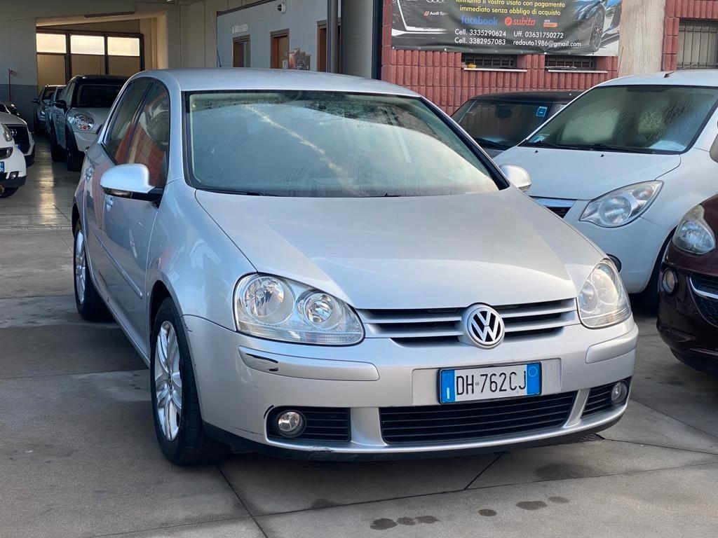 Volkswagen Golf 1.6 16V FSI 5p. Comfortline