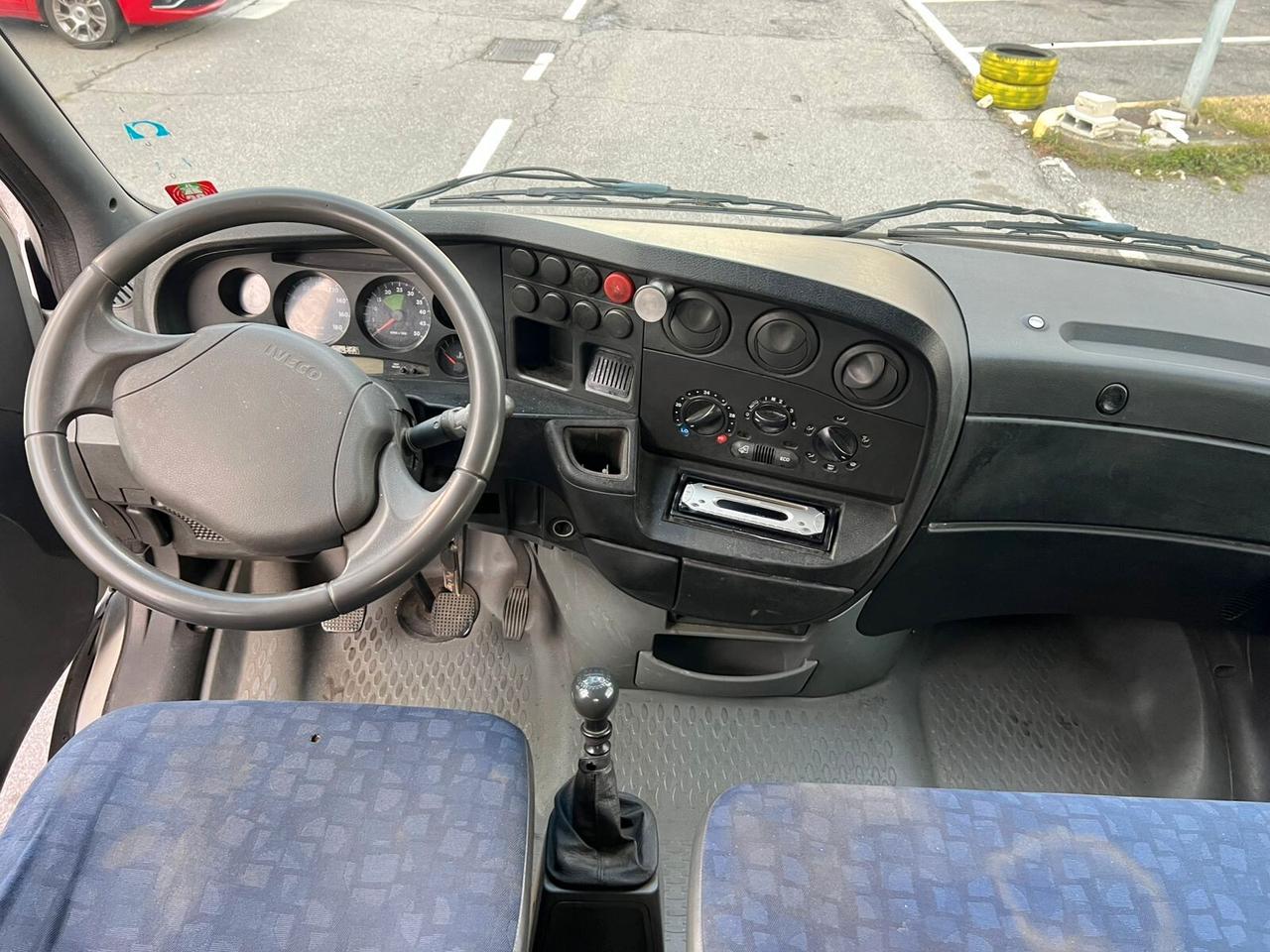 Iveco Daily 35S13 2.8 TDI PC Cabinato