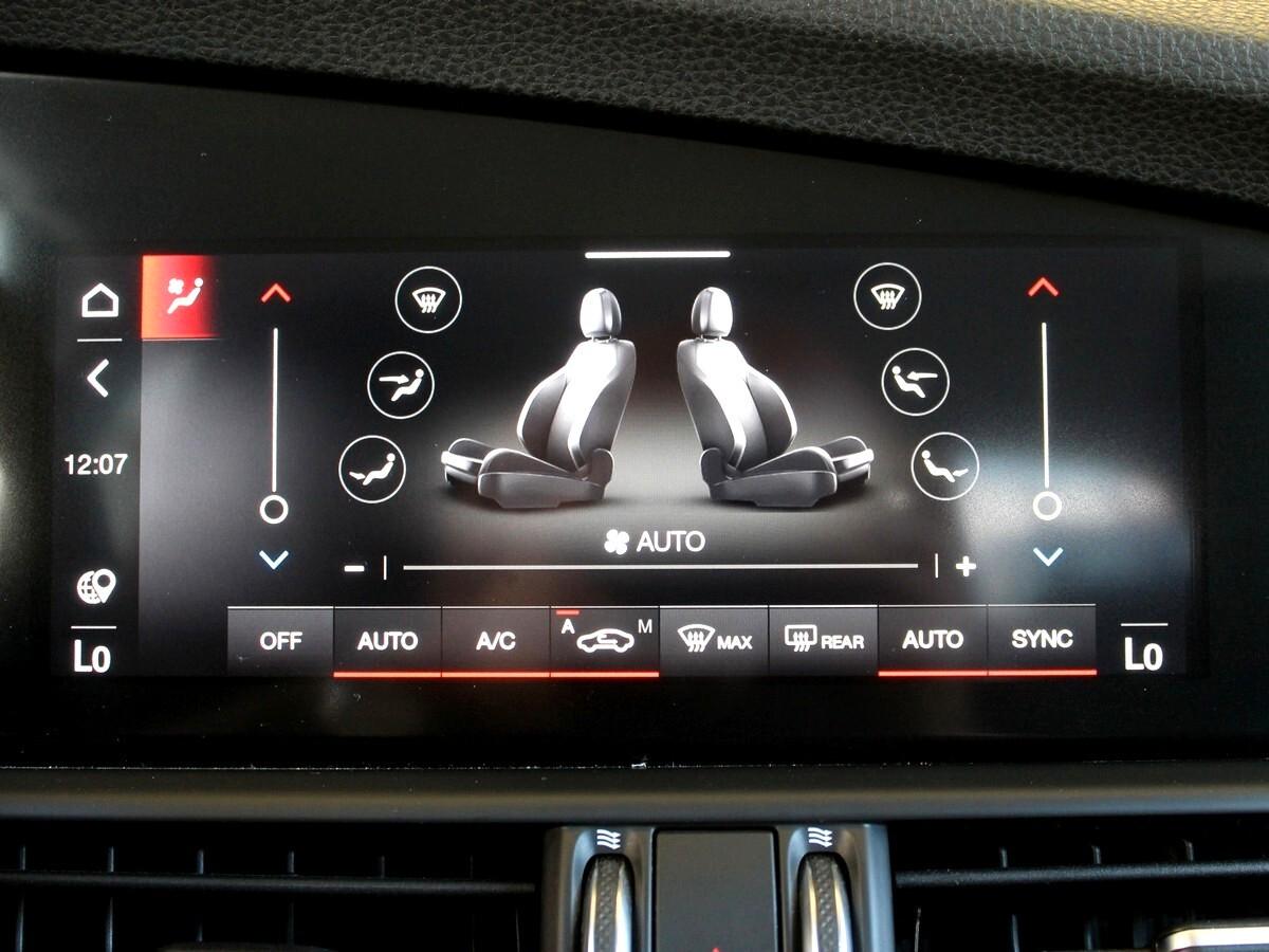 Alfa Romeo Giulia 2.2 Turbodiesel 190 CV AT8 Business Navi PREZZO REALE UNIPRO IVA DEDUCIBILE