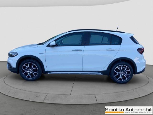 FIAT Tipo 1.5 Hybrid DCT 5 porte Cross