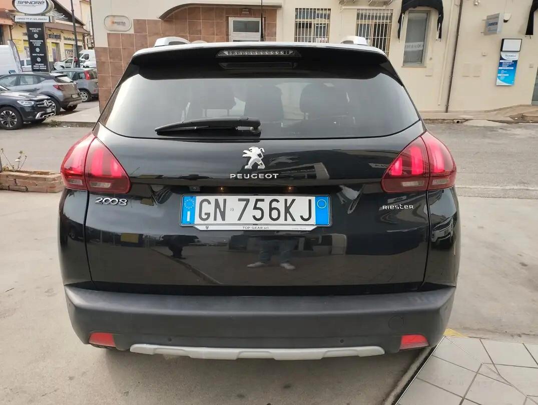 Peugeot 2008 BlueHDi 100 Allure