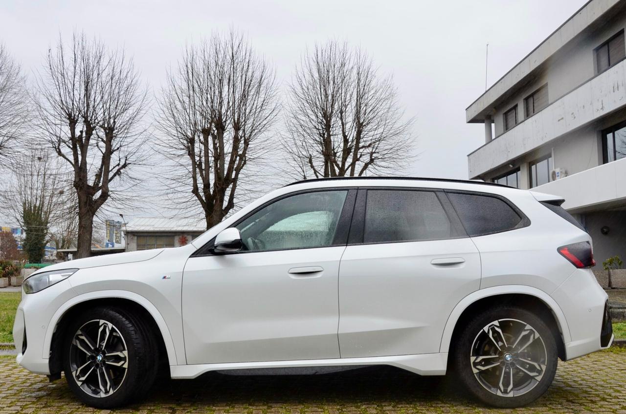 BMW X1 SDRIVE18d MSPORT 150cv AUT, GARANZIA BMW 5/27, IVA ESPOSTA, UNICOPROPRIETARIO, SERVICE BMW, TETTO, BIANCO PERLA, PERMUTE