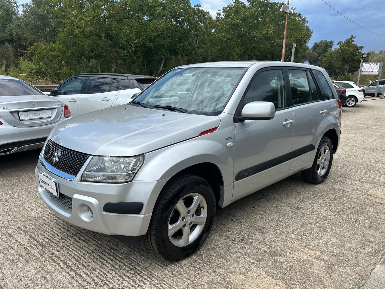 Suzuki Grand Vitara 1.9 DDiS 5 porte Executive