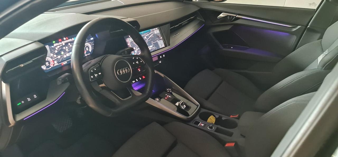 Audi A3 SPB 35 TDI S tronic line edition