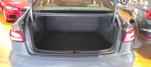 AUDI A3 Sedan 30 TDI S tronic Business