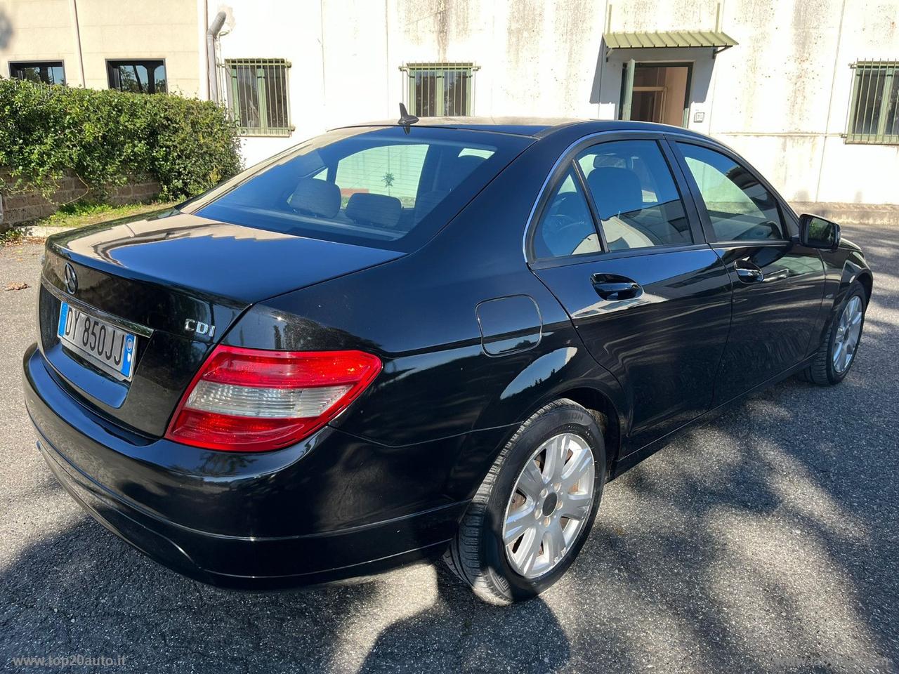 MERCEDES-BENZ C 220 CDI BlueEFFICIENCY Classic