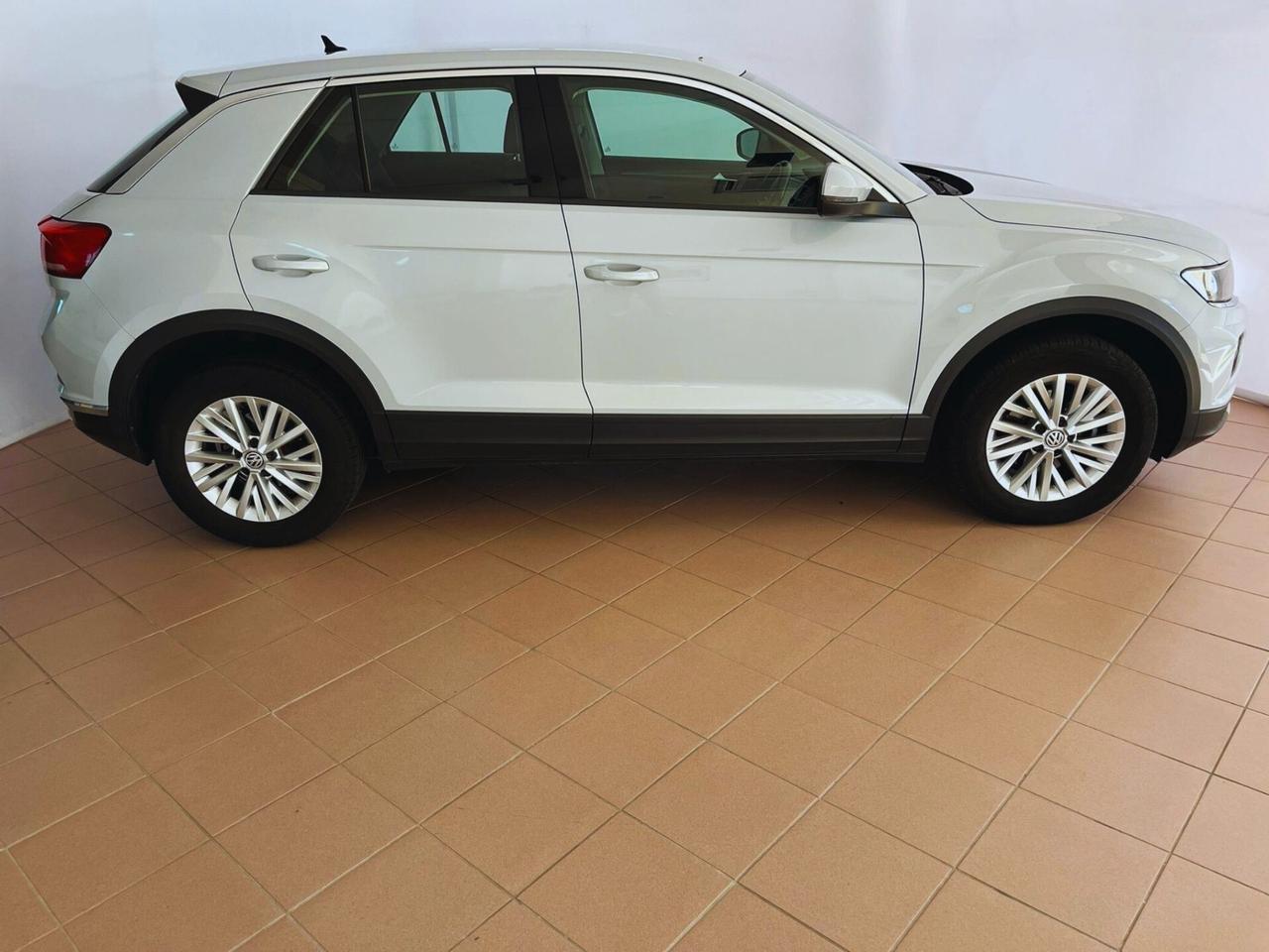 Volkswagen T-Roc 1.6 TDI SCR Business BlueMotion Technology