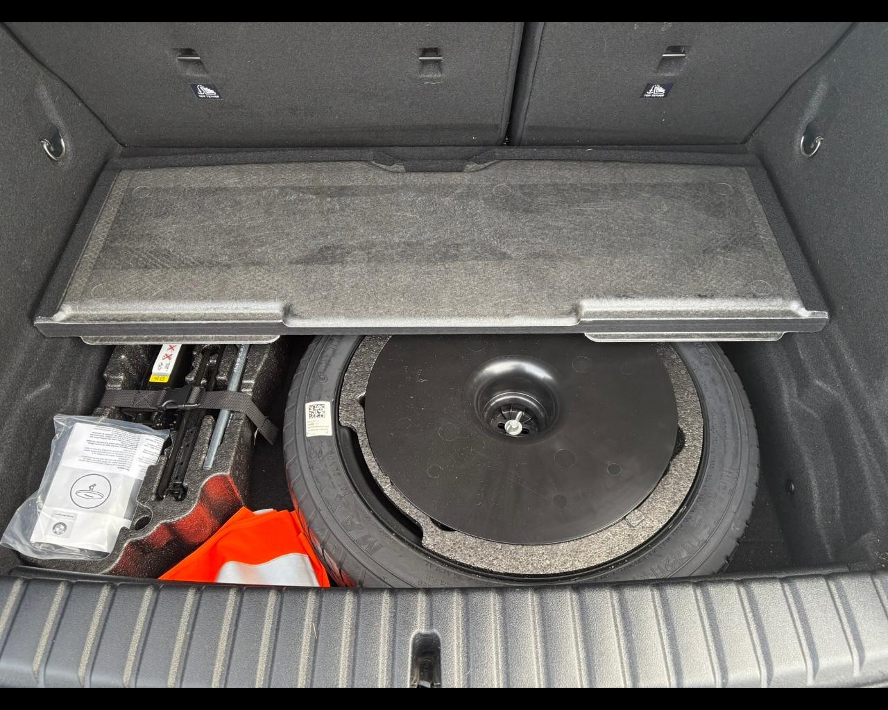 BMW Serie 1 (F40) - 118i 5p. Msport