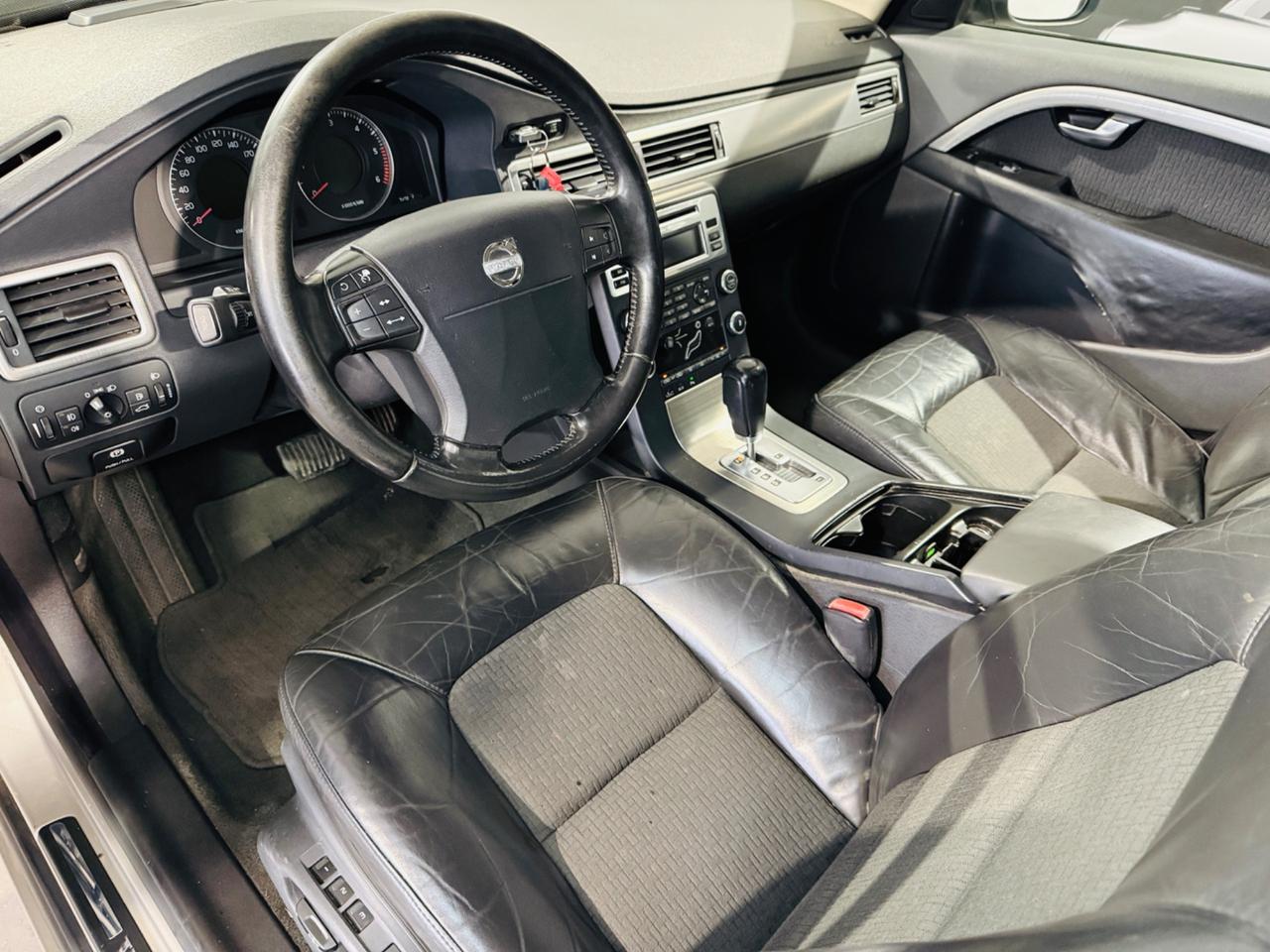 Volvo V70 2.4 D5 Summum*163 CV*AUTOMATICA*