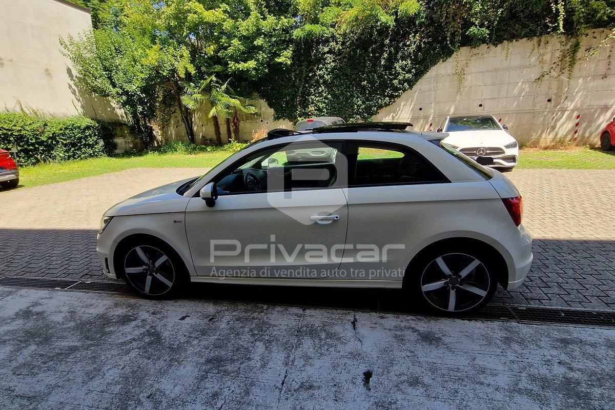 AUDI A1 1.6 TDI 105 CV Ambition