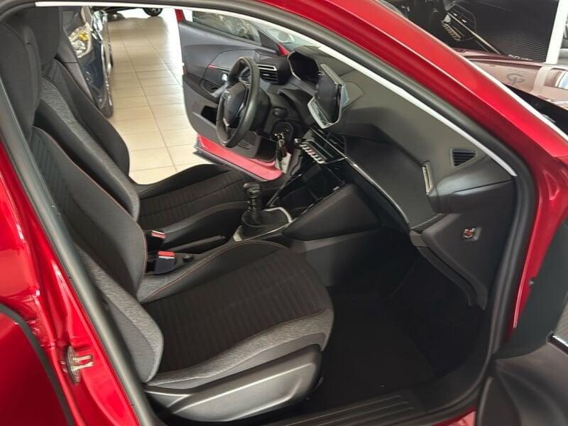 Peugeot 2008 PureTech 100cv Active S&S