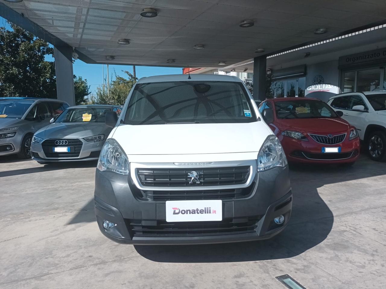 Peugeot Partner 1.6 BlueHDi Pro L1 75 CV