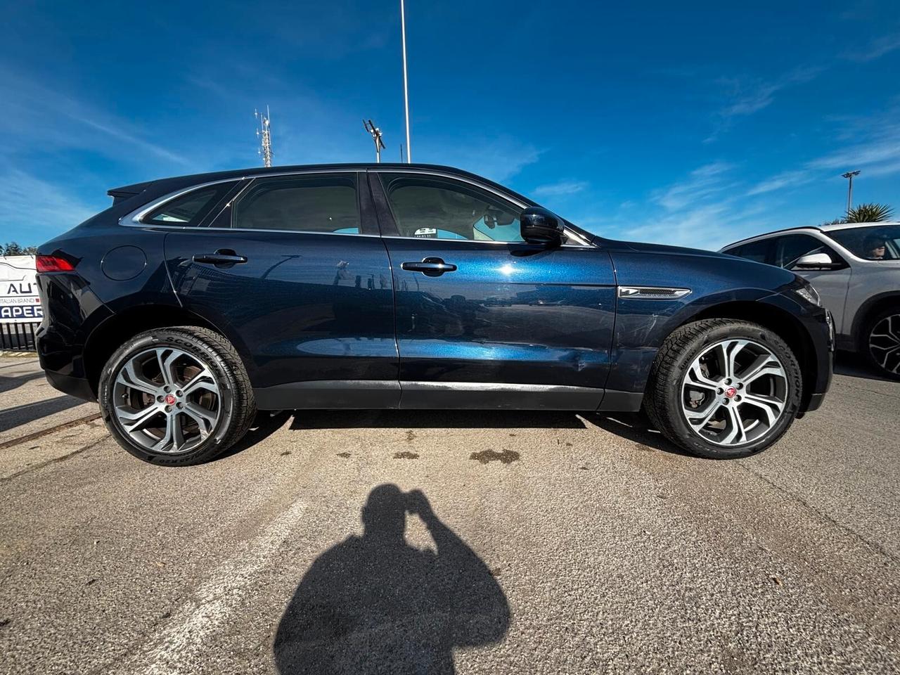 Jaguar F-Pace 2.0 D 180 CV AWD Prestige