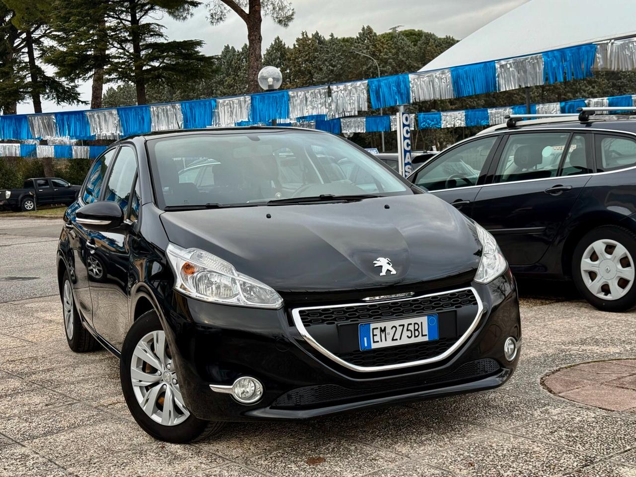 " UNA CHICCA " Peugeot 208 1.6 e-HDi 92 CV Allure
