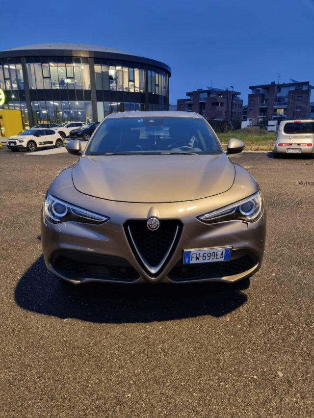 ALFA ROMEO Stelvio 2.2 Turbodiesel 210 CV AT8 Q4 Business