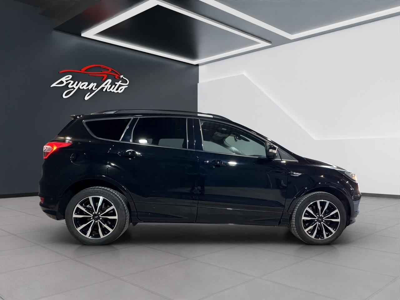Ford Kuga 2.0 tdci ST-Line S&S 2WD 120CV
