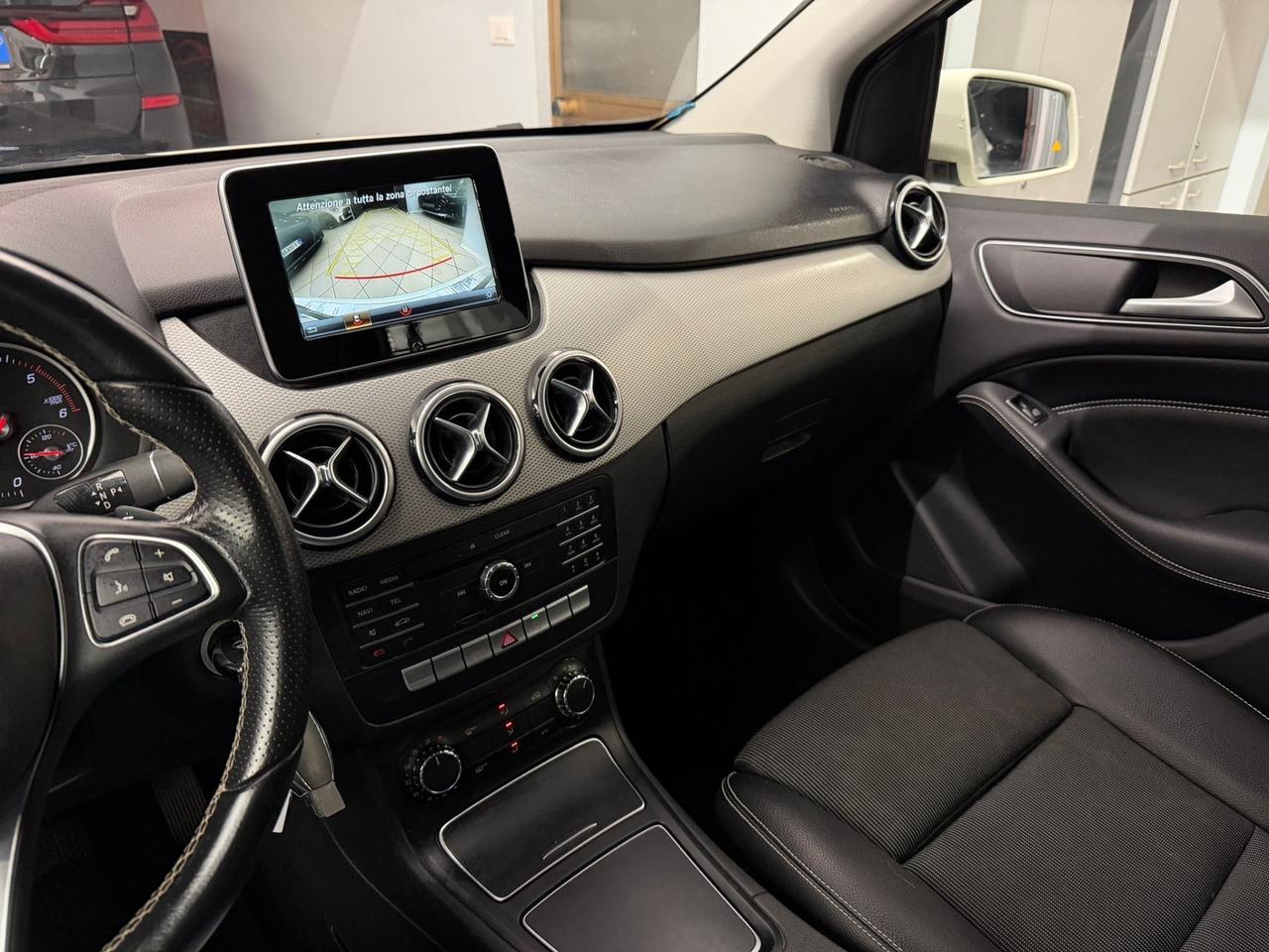 Mercedes-benz B 180 d Automatic Premium