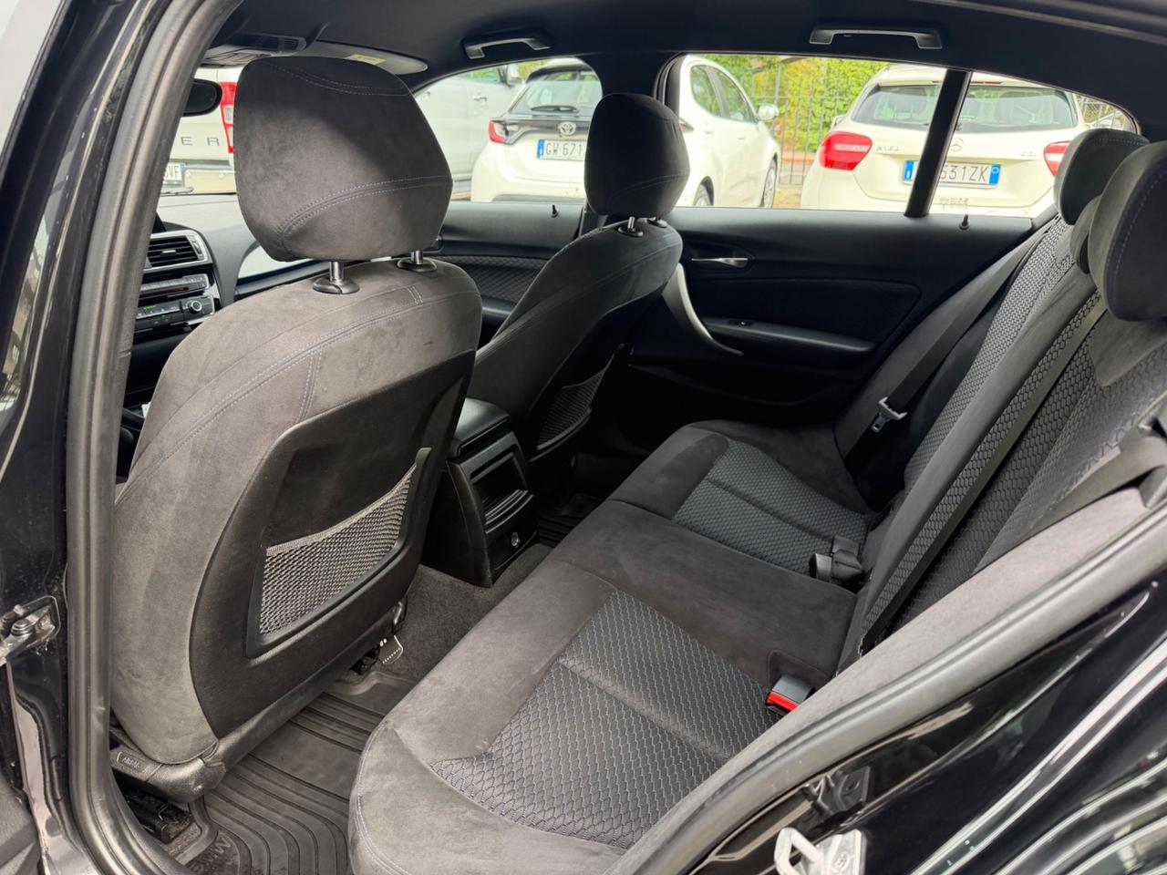 Bmw 116 116d 5p. Msport