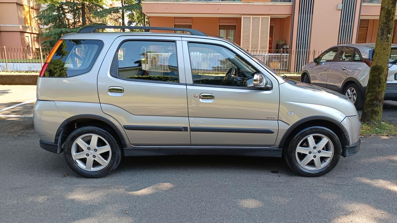 Suzuki Ignis 1.5 16V cat 4WD Deluxe