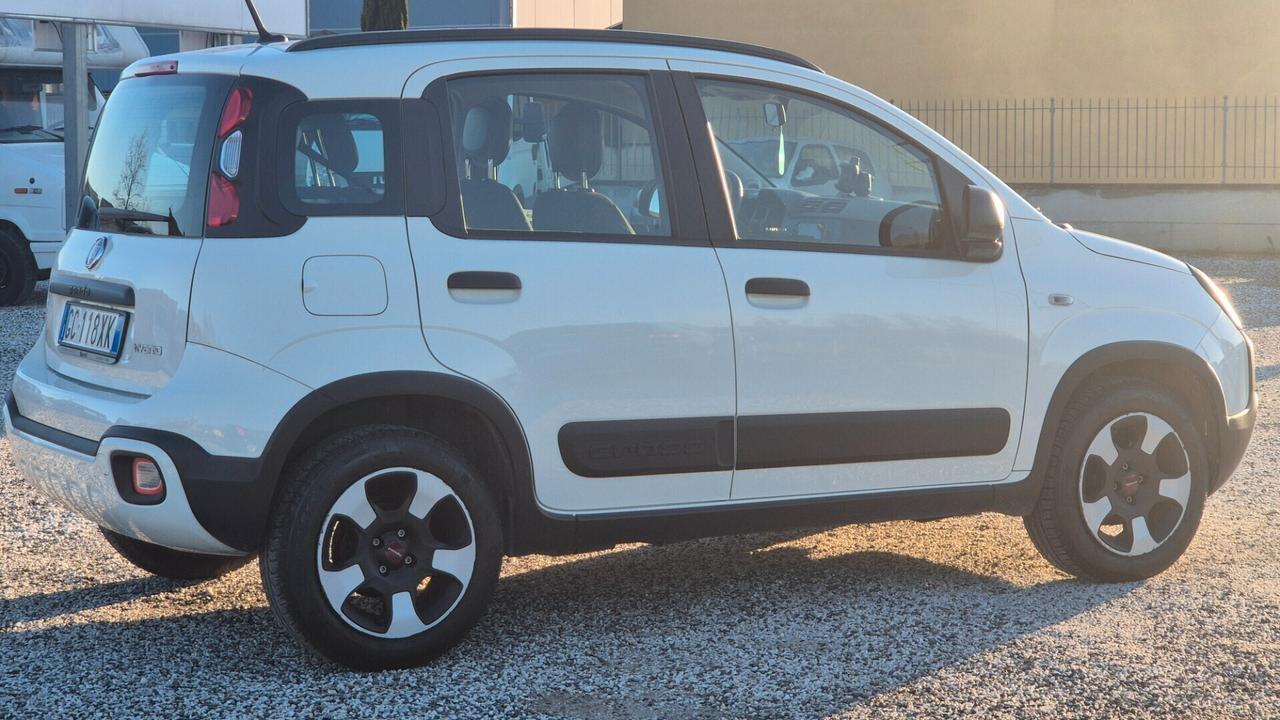 Fiat Panda 1.0 FireFly S&S Hybrid City Cross