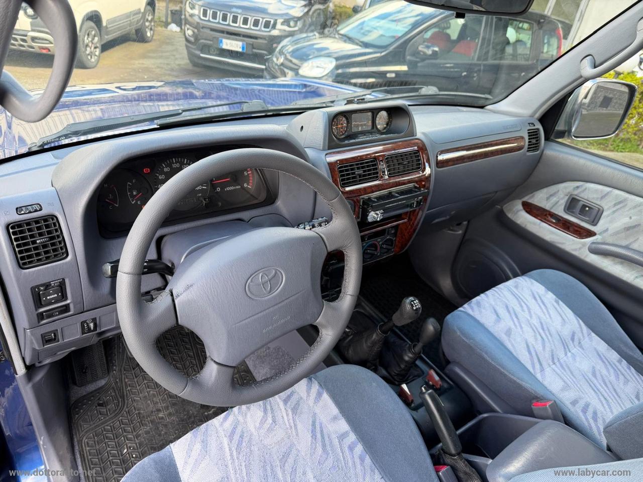 TOYOTA Land Cruiser 3.0 TD 3p. KZJ90 GX