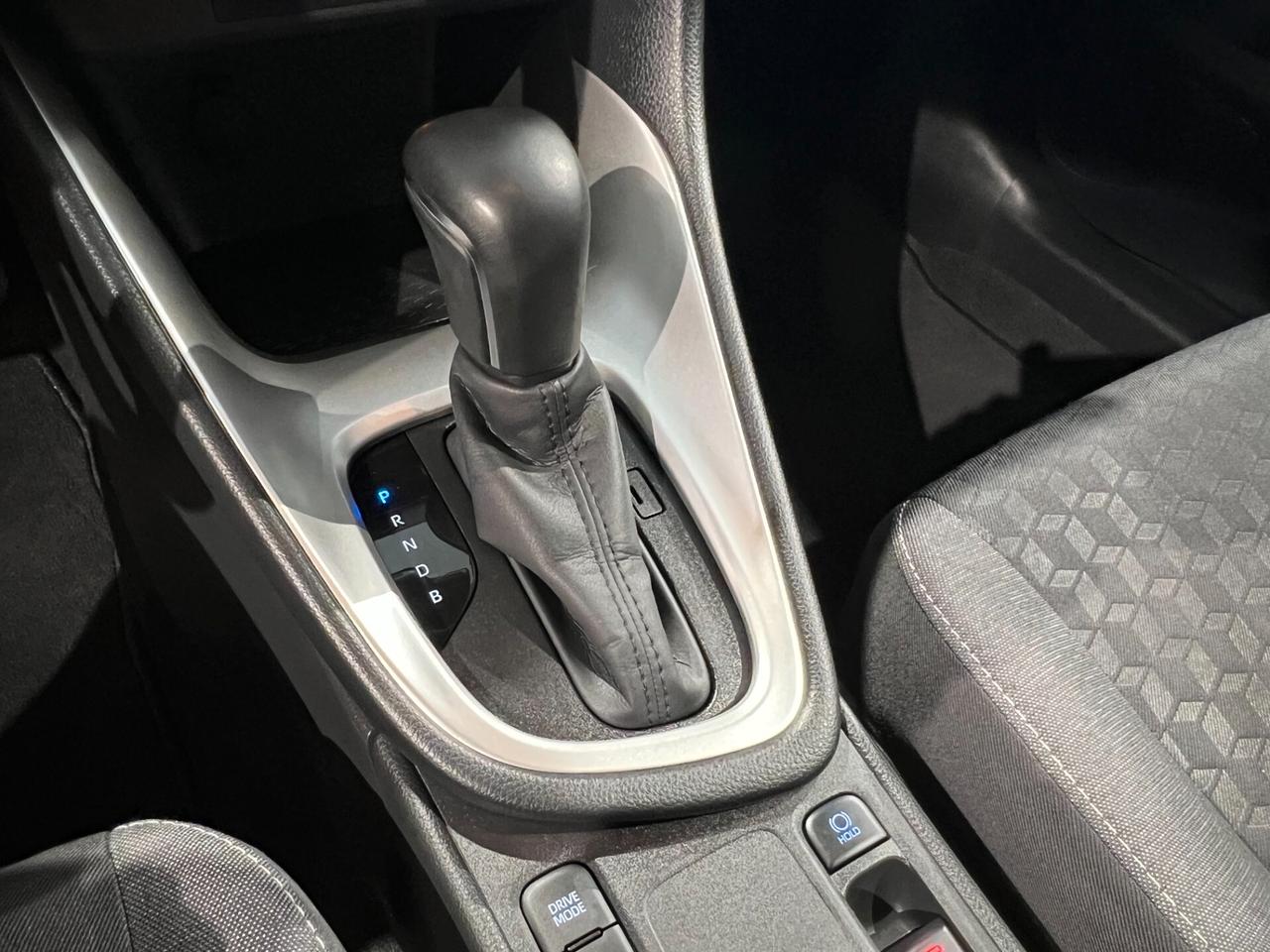 Toyota Yaris 1.5 Hybrid 5 porte Trend